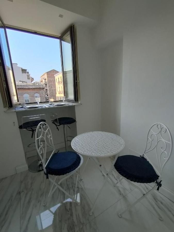 Finestre In Piazza Apartment Catania Exterior photo